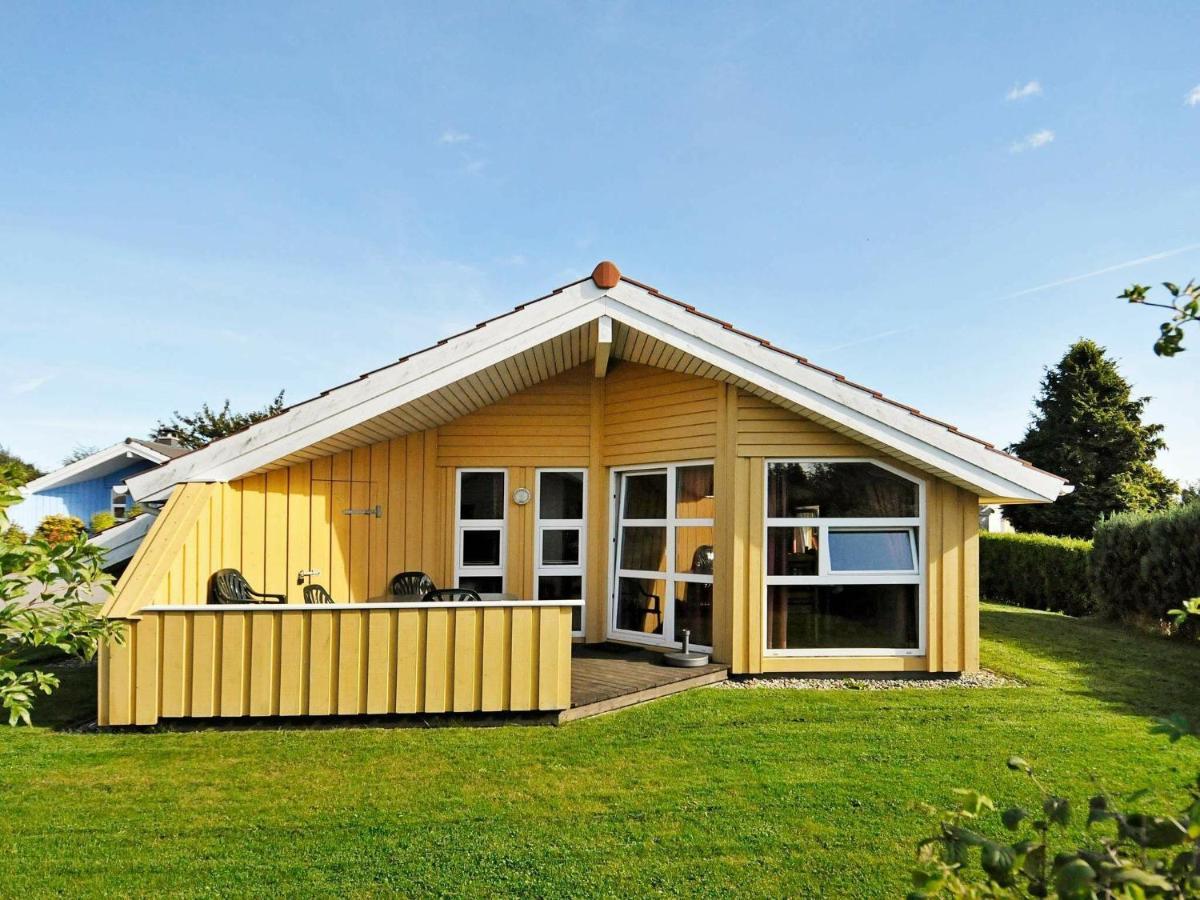 6 Person Holiday Home In Gelting Bilik gambar